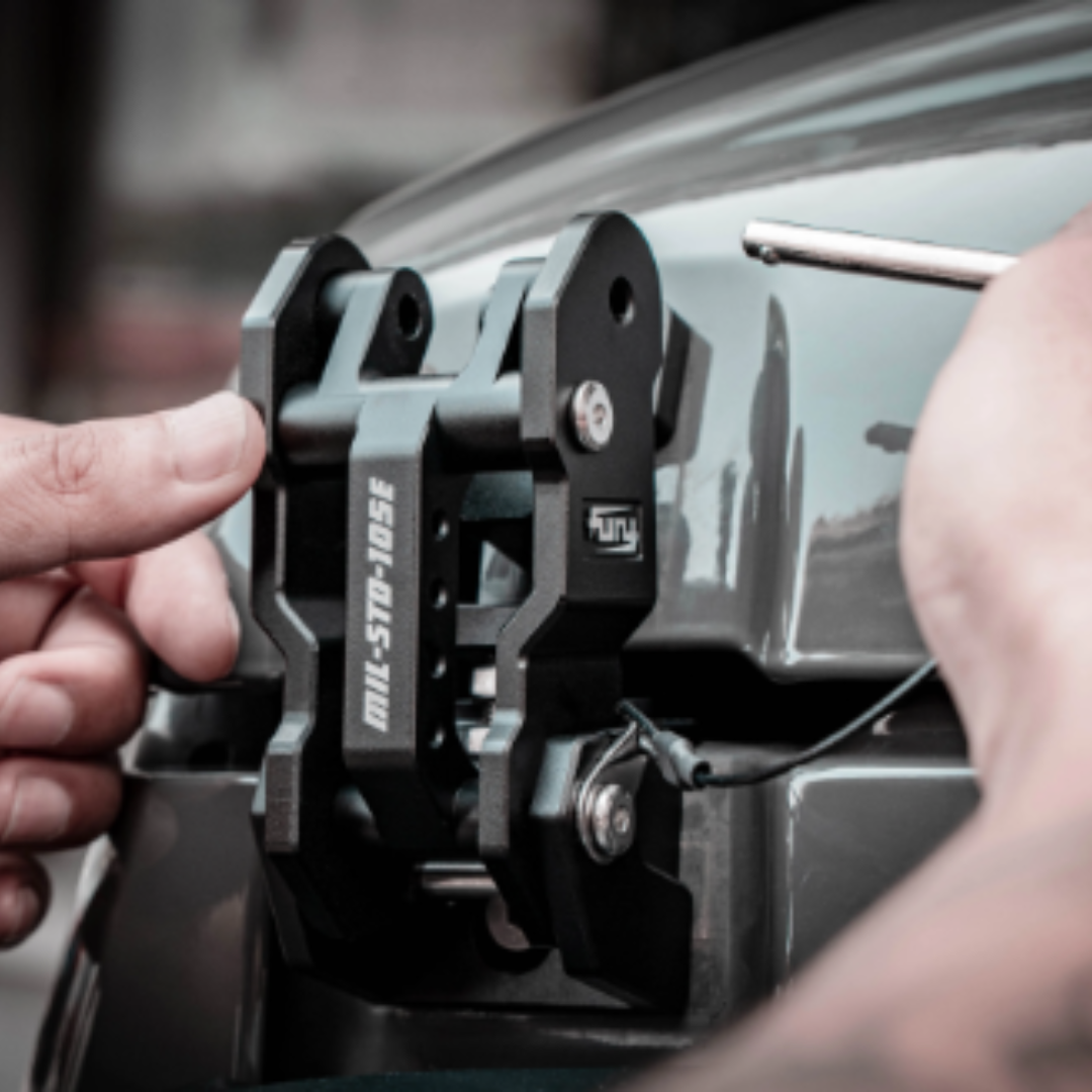 FURY Bonnet Lock With Side Mirror For Jeep Wrangler JL 2018 - 2025