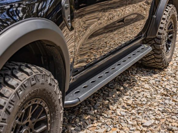 Side Step Iron Man 4x4 For Toyota Hilux 2016 To 2020