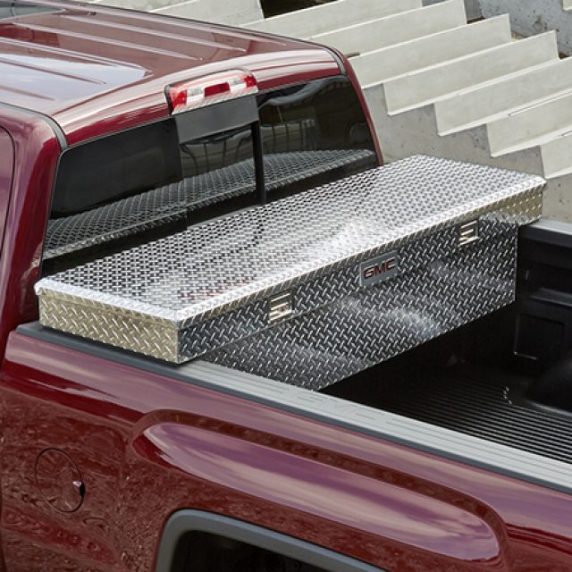 Cross Bed Aluminum Tool Box with Brand Logo ,GMC & CHEVROLET.