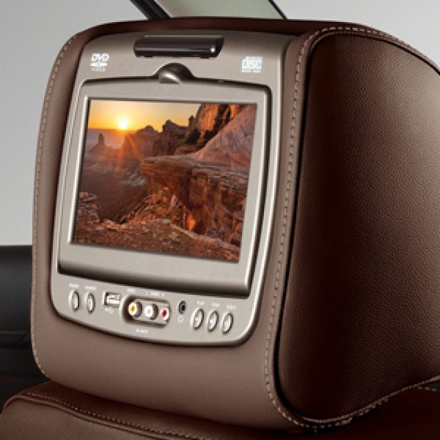 Rear-Seat Entertainment System with DVD Player in Maple Sugar Vinyl with Shale Stitching GMC SIERRA 2017-2019