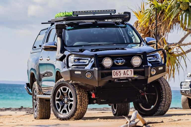 Front Bumper For TOYOTA HILUX 2010 To 20203 COMMERCIAL DELUXE BULL BAR Iron Man 4x4