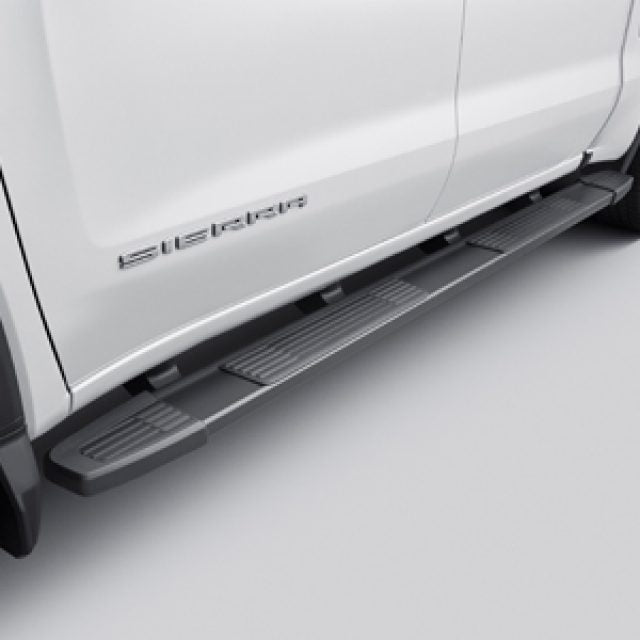 Crew Cab Standard Bed 6-Inch Rectangular Wheel-To-Wheel Assist Steps in Black GMC & CHEVROLET.