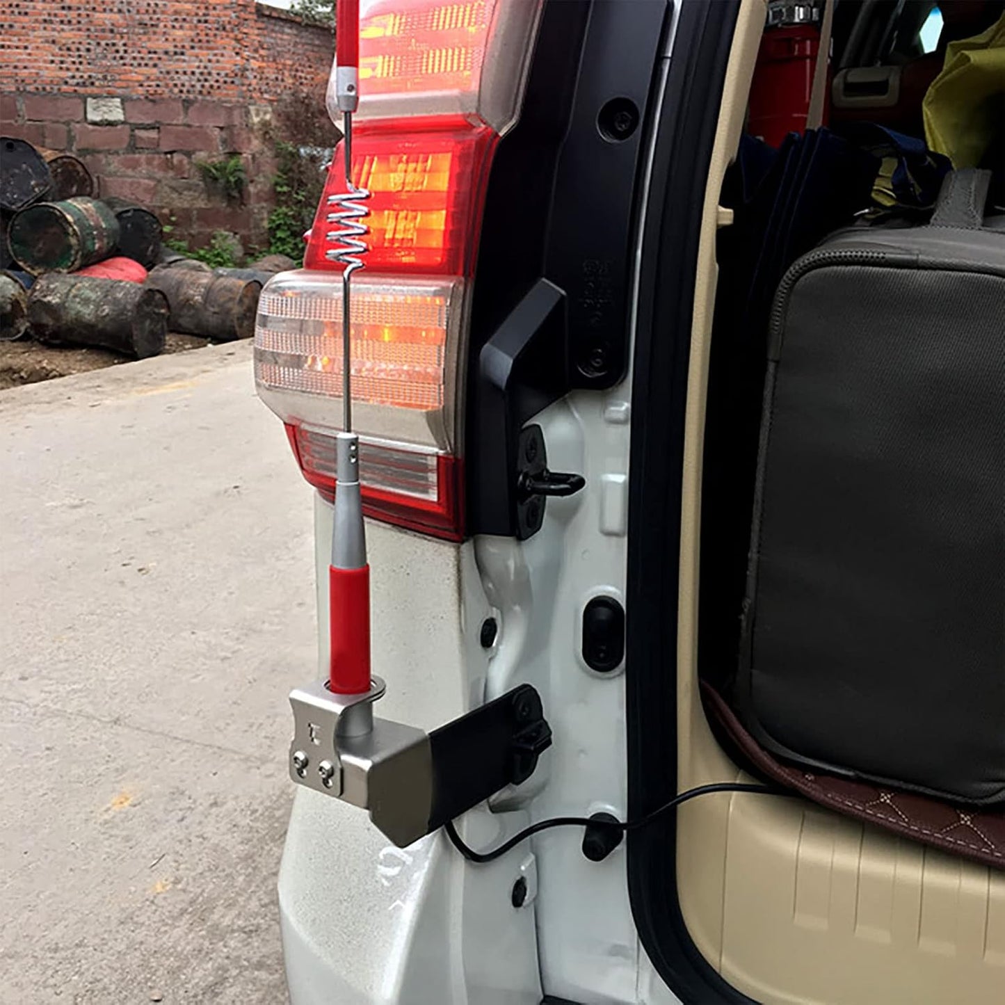 Antenna Mount, Stainless Steel Aerial Mount for Land Cruiser Prado.