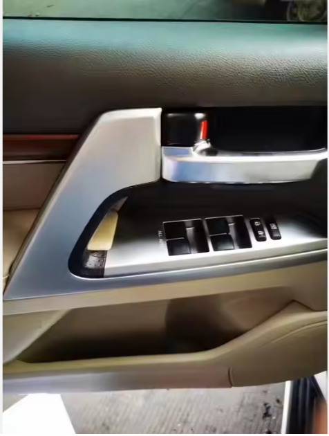 Interior Door Handle Cover Trim for Toyota Land Cruiser LC200 / 2016 - 2020